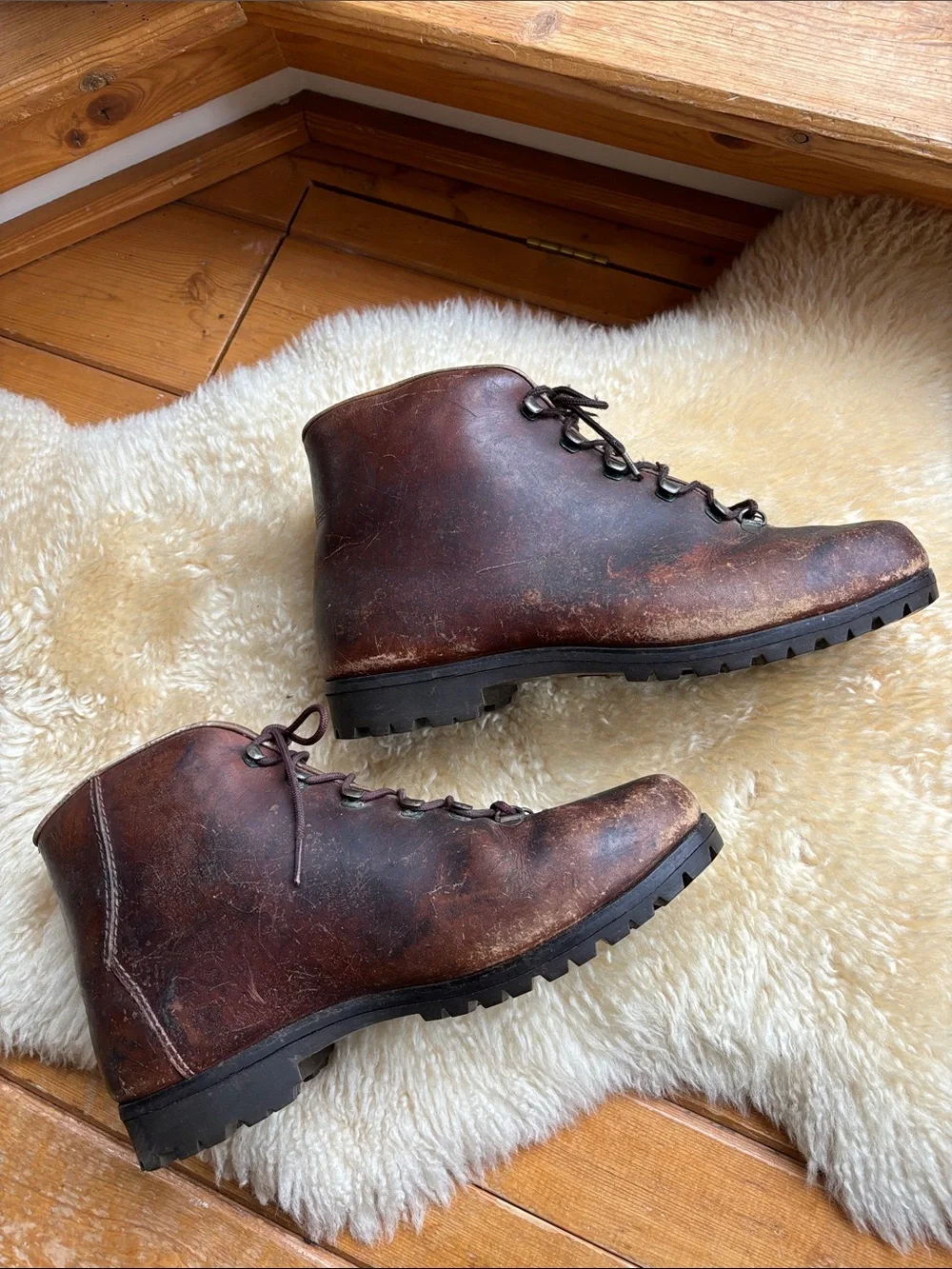 Dunham Tyrolean vintage italian